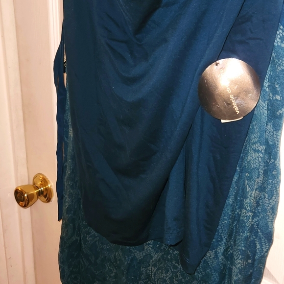 2 piece turquoise skirt and blouse set - Picture 3 of 4